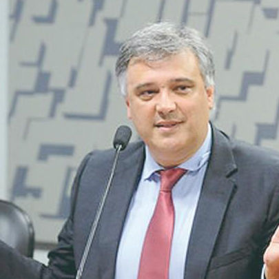 Carlos Faro