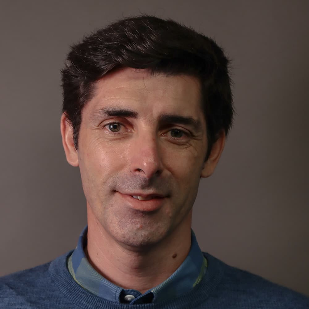 Vítor Alves
